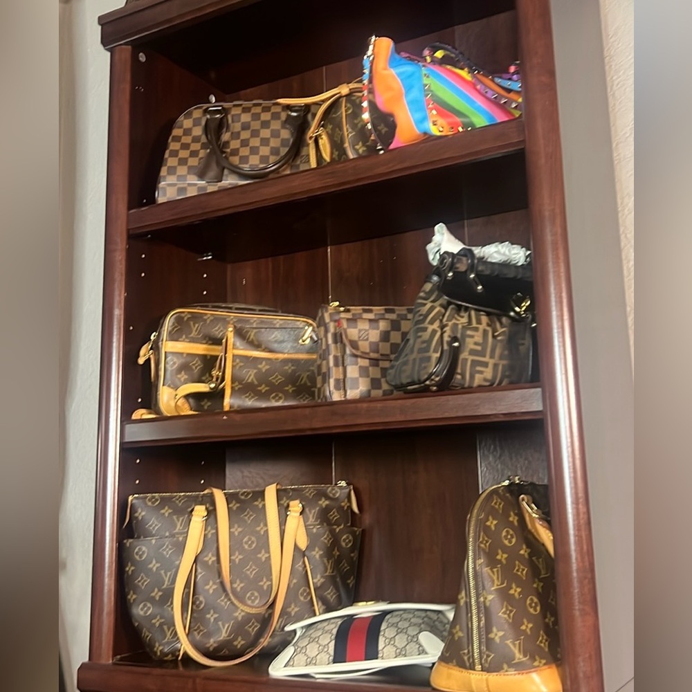 🚨DESIGNER HANDBAGS SALE 🚨